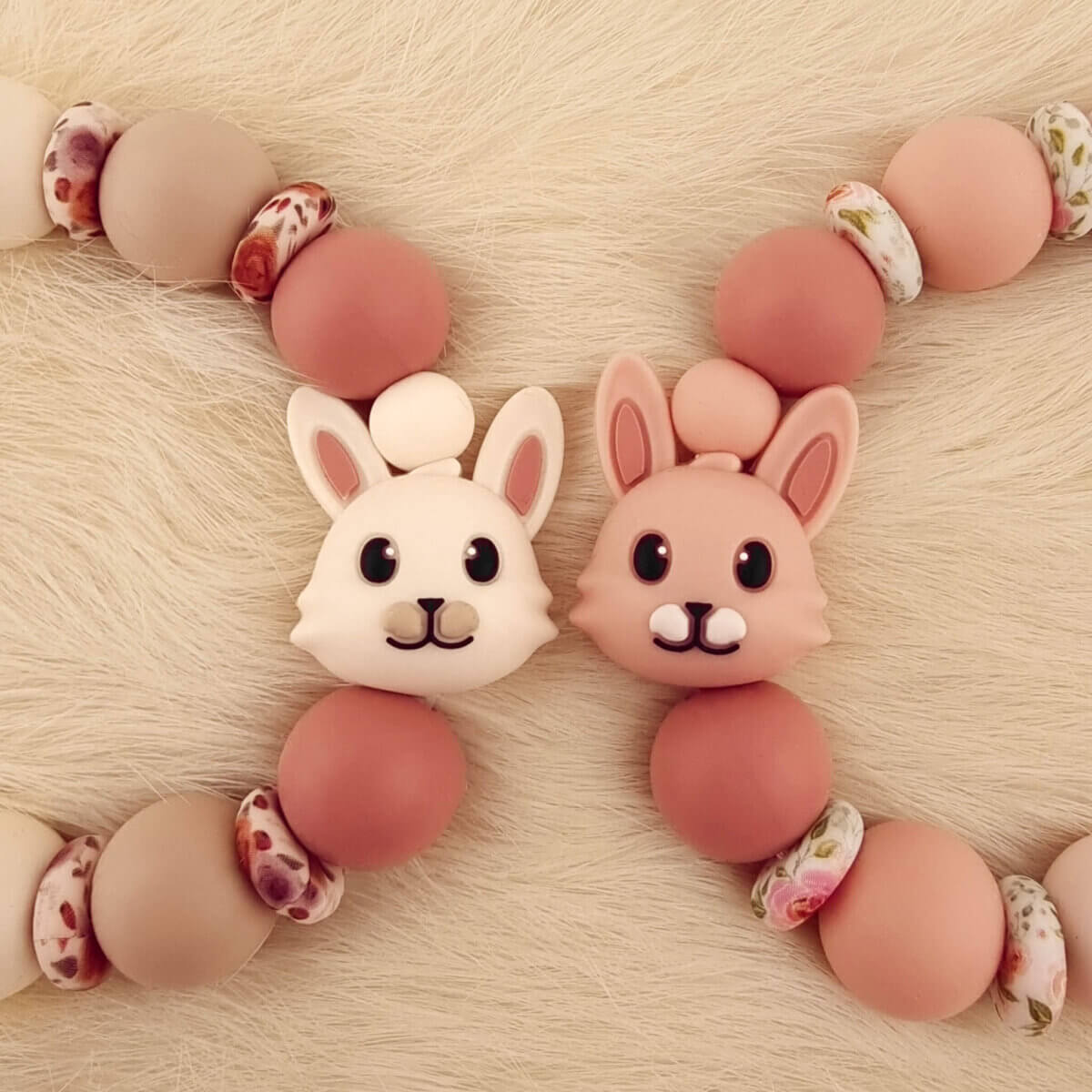 Perlenschnur für Hasenschnuller aus Silikon