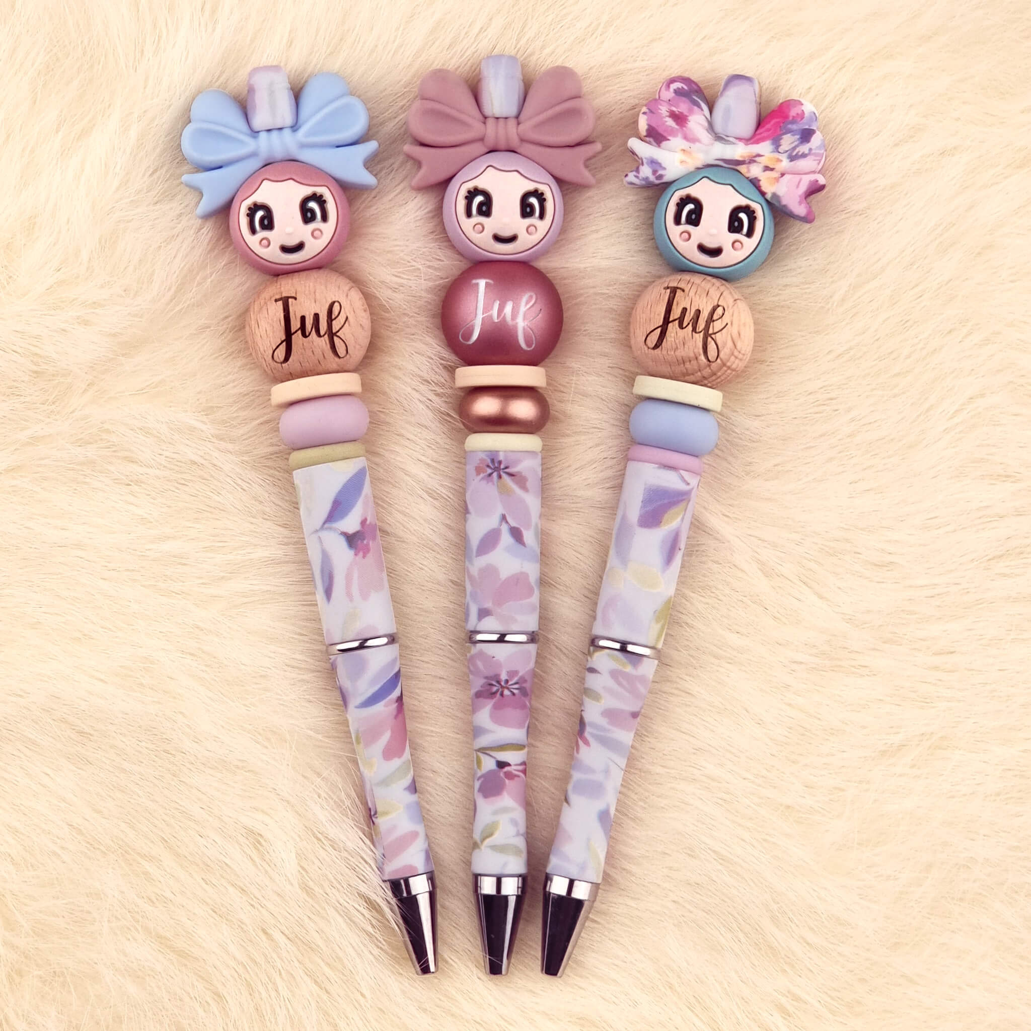 20240623_175729-5 DIY Siliconen Kralen Pakket - Pennenset Juf - Purple Violet - Afbeelding 1