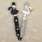 DIY Siliconen Pennen Set - Zwanen - Zwart / Zilver Bloem - Afbeelding 2