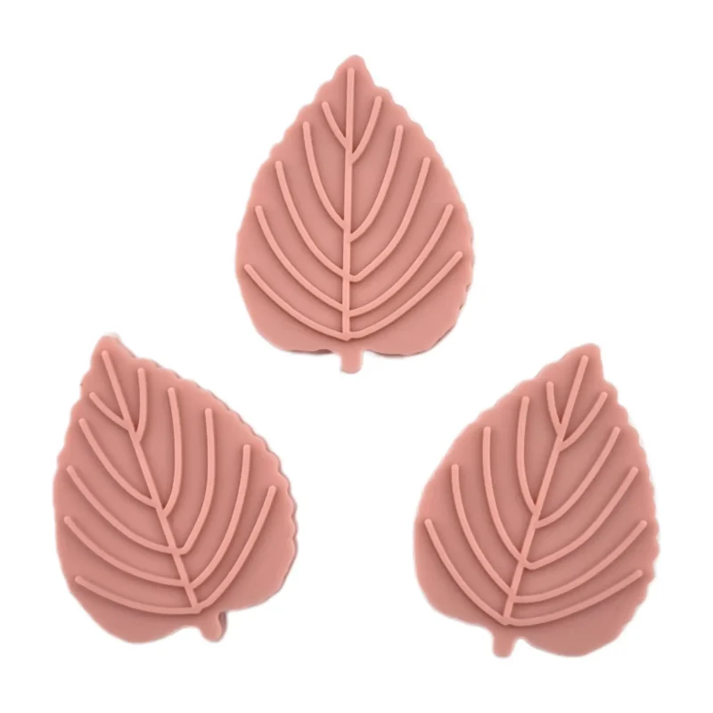 perle en silicone - Feuille d'Aulne - Bois de rose