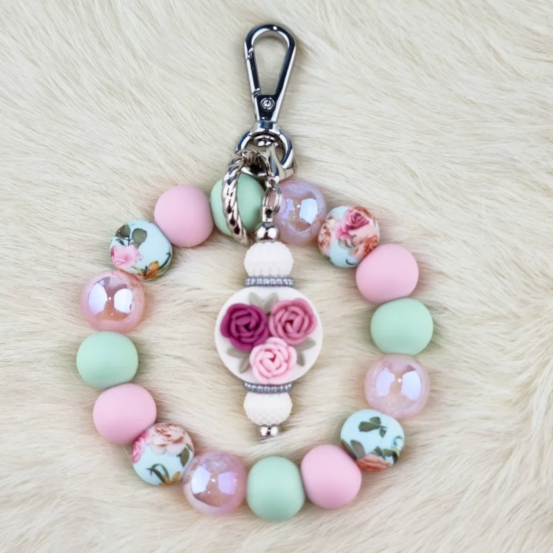 DIY Karabijn Bijou de sac / Porte-cl&eacute;s - La Vie en Rose - Rock 'n Roses Zomer Boeket