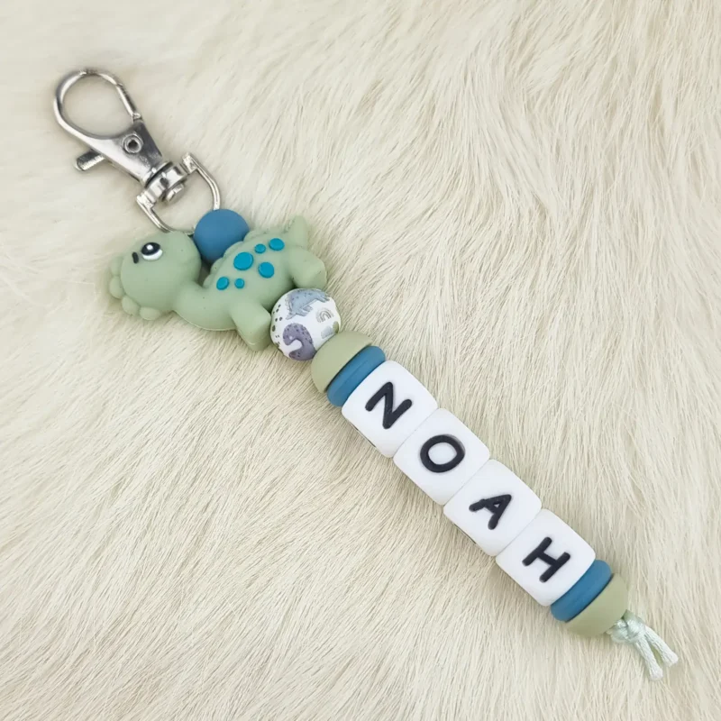 DIY Schl&uuml;ssel- / Taschenanh&auml;nger - &bdquo;W&auml;hlen Sie Ihren eigenen Namen&ldquo; - 3D Dino Pistazie